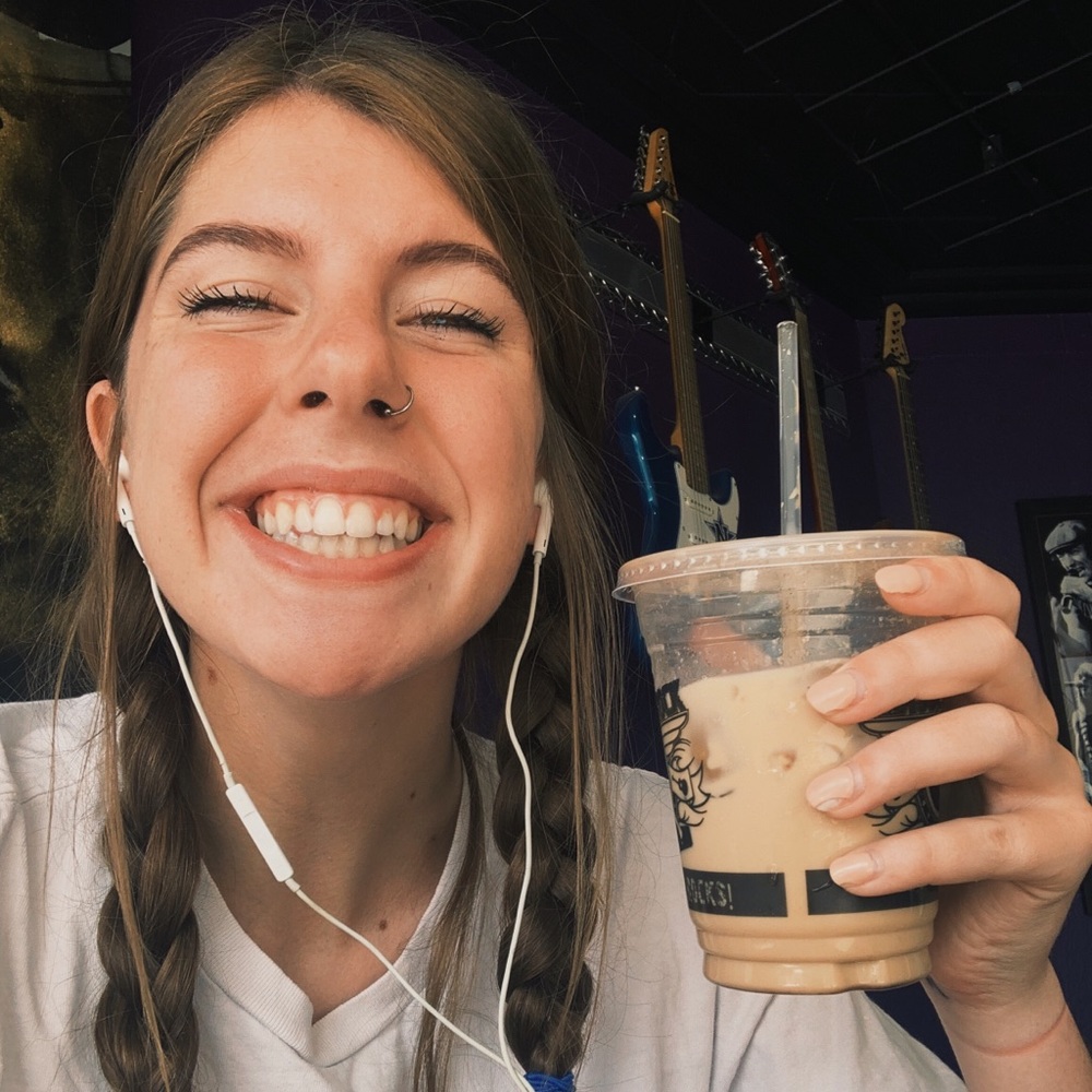 Meet your Posher, Savannah